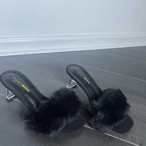 Trendy Plush Clear Heels ❤️‍🔥🖤